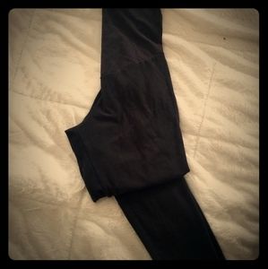 Motherhood Maternity leggings
